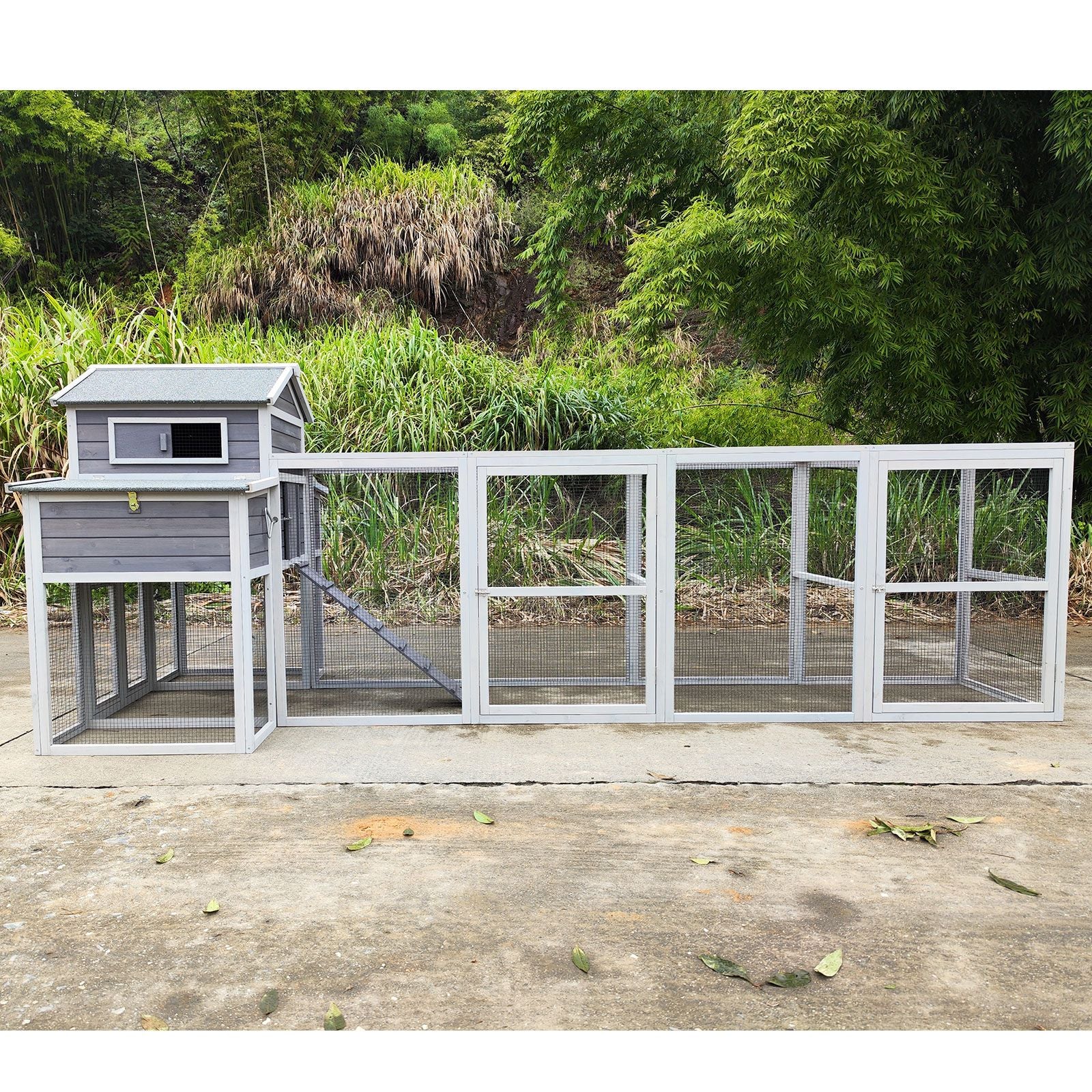 150" Extra Large Chicken Coop with Solid Fir furniture-style and Easy-Clean Tray