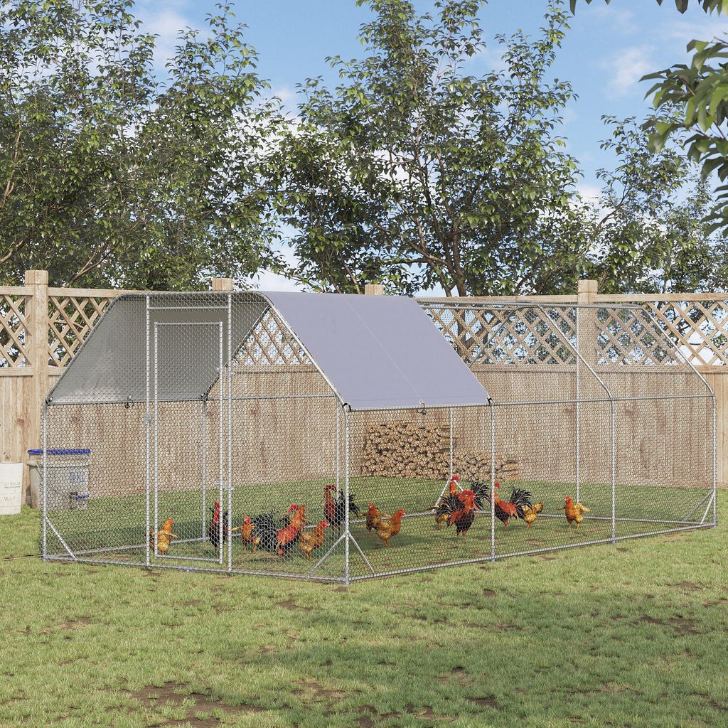 Walk-In Chicken Coop with Roof for 15-18 Chickens