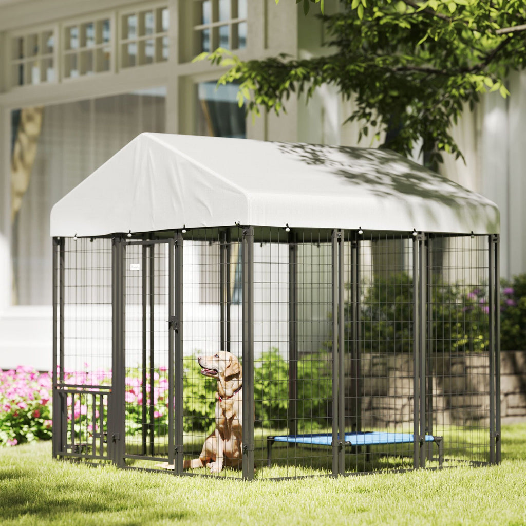 Spacious Outdoor Dog Kennel with Roof & Adjustable Bowls