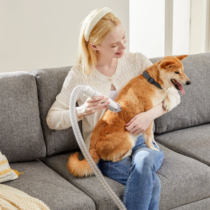 Low-Noise Pet Grooming Clipper with Ergonomic Grip and Dust Cup
