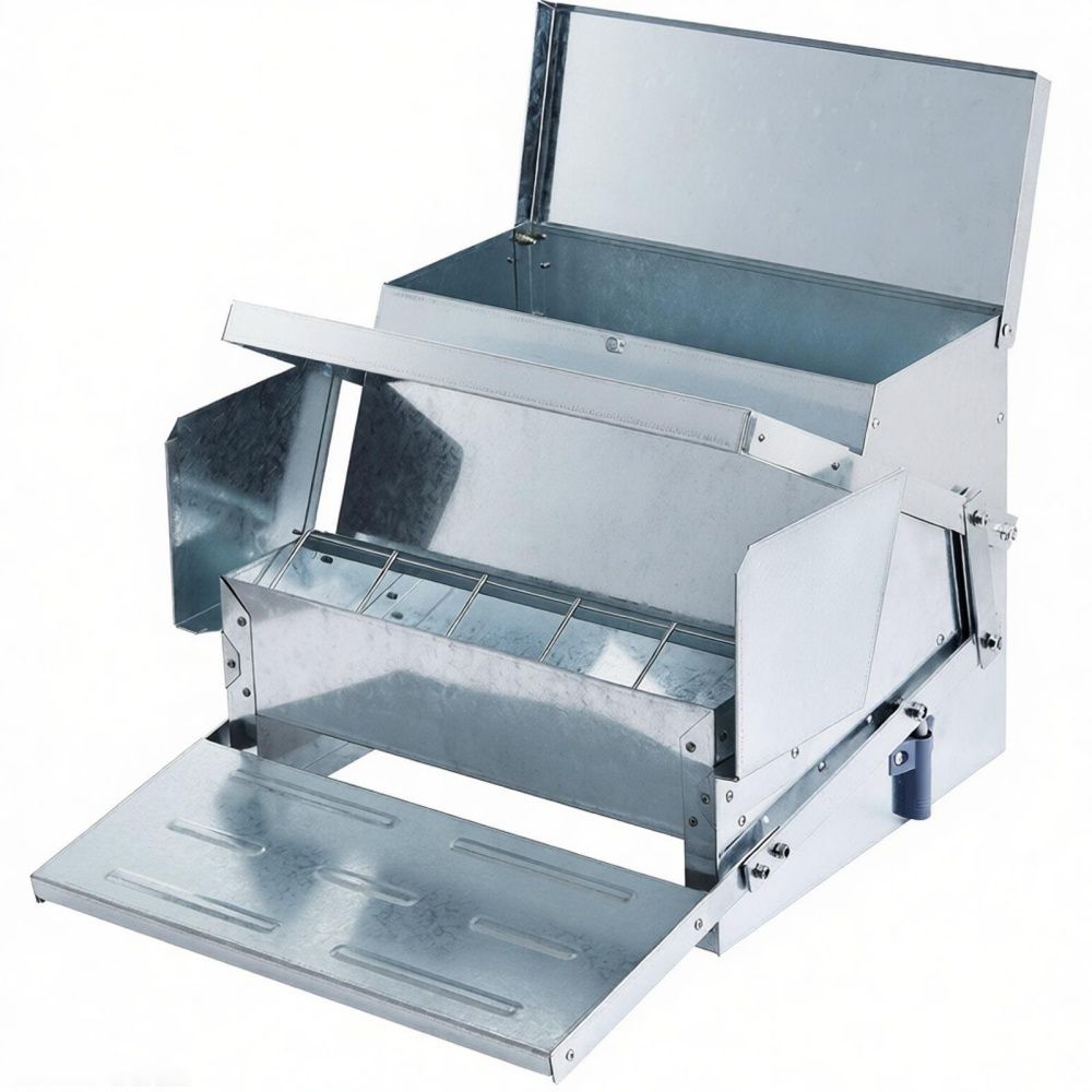 Automatic Chicken Feeder with Capacity and Magnetic Lock