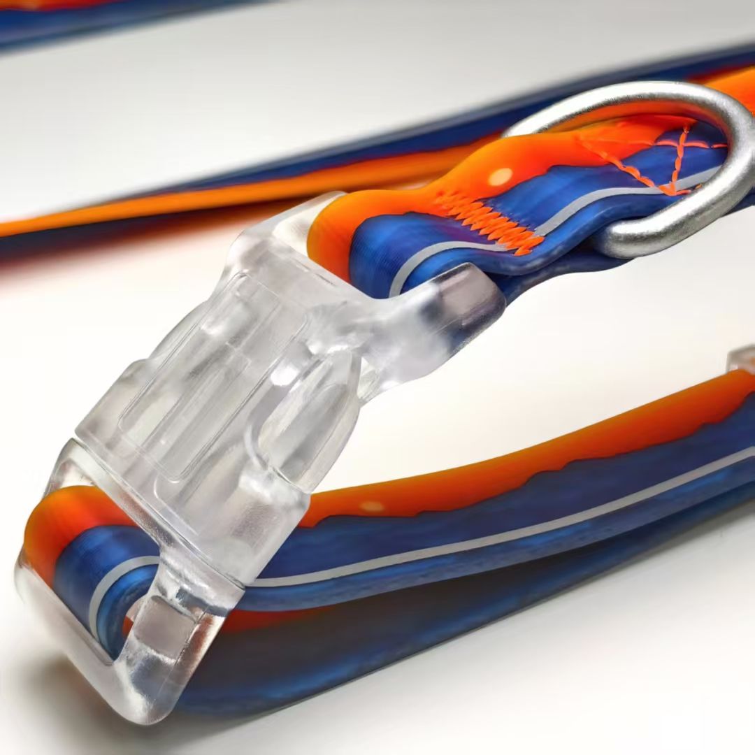 Water-ready Collar and Leash Set for Wet-Weather Dog Walks