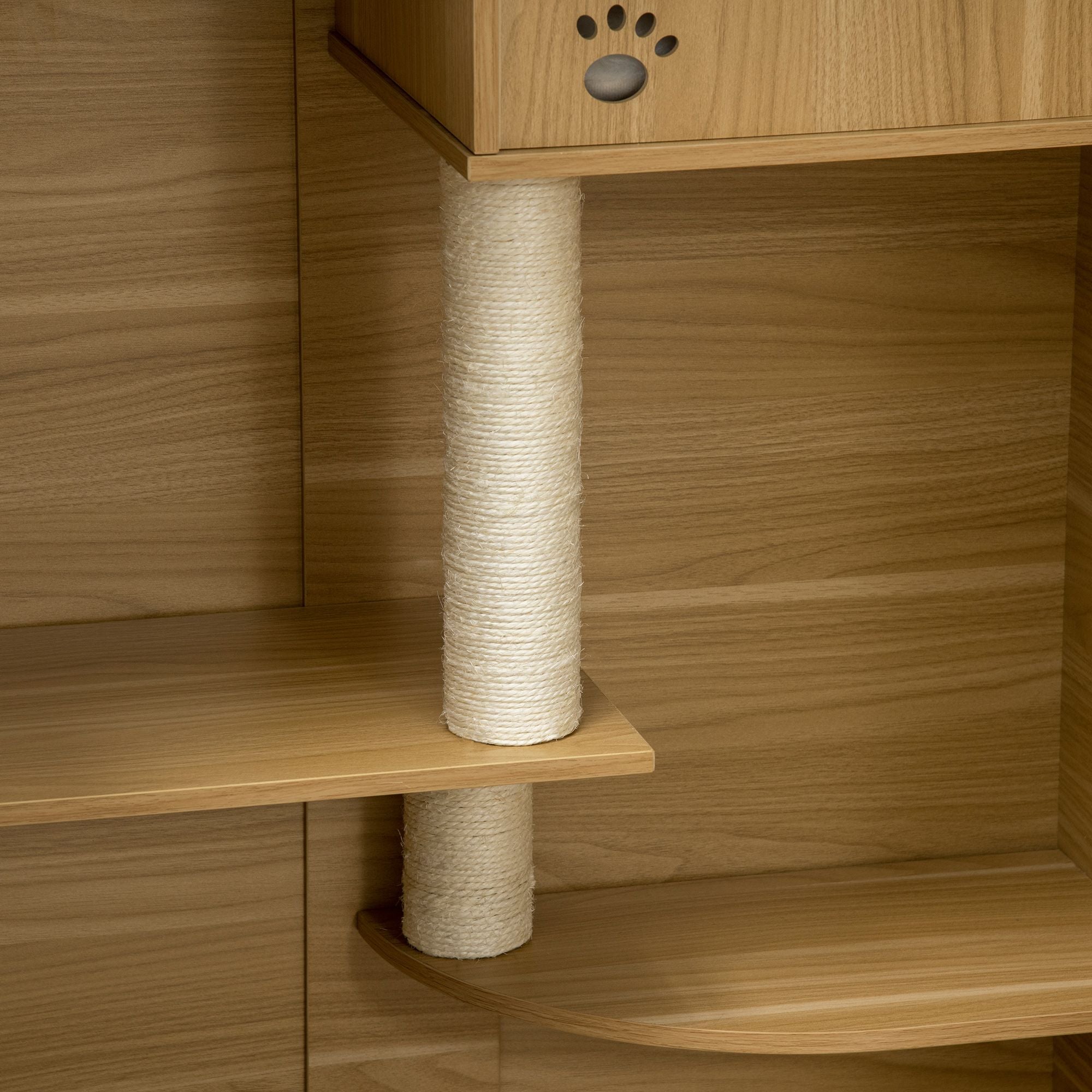 Oak Cat Enclosure with Tree, Scratching Posts & Lockable Wheels