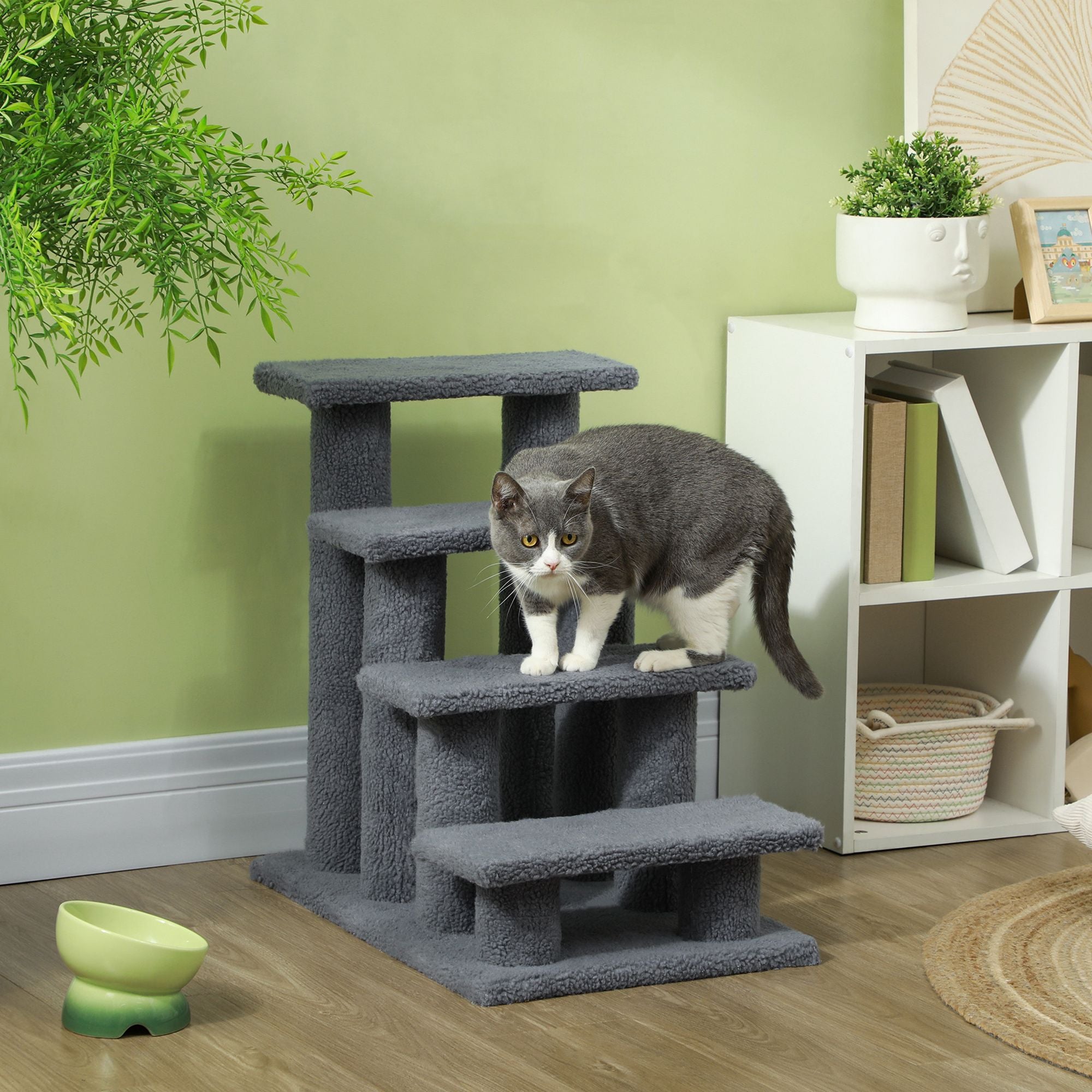 4-Step Cat Scratching Post with Plush Steps for Climbing and Scratching