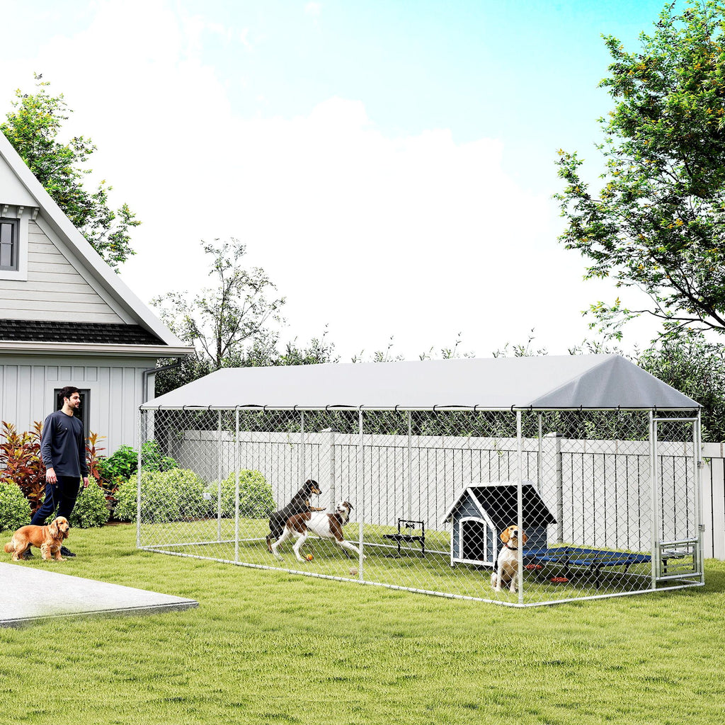 Spacious Outdoor Dog Kennel with Lockable Door, Adjustable Bowls & UV Cover