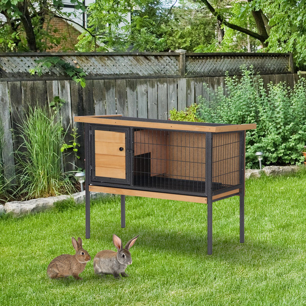 Elevated Outdoor Rabbit Hutch with Removable Tray – Spacious & Safe