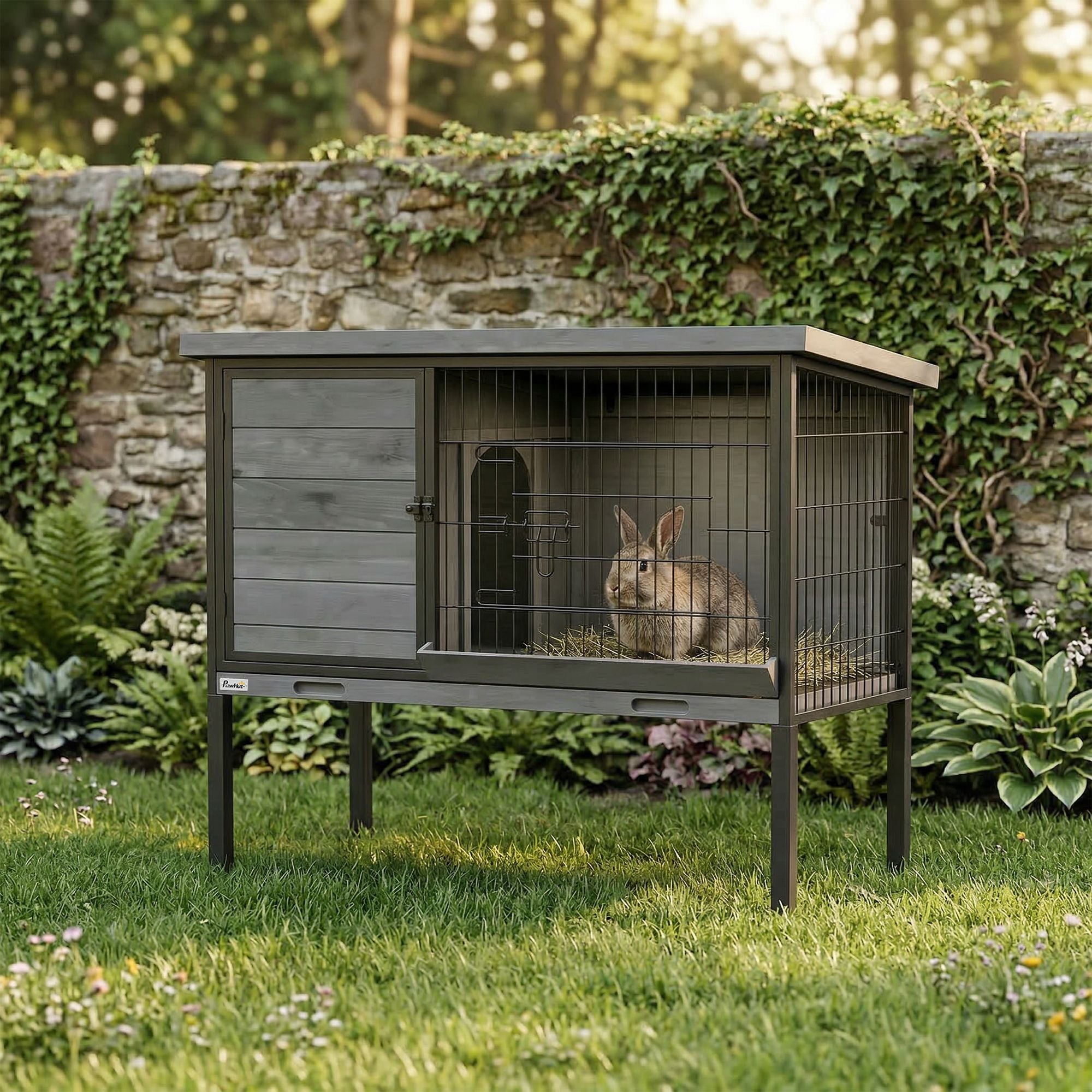 Secure & Easy-Clean Elevated Rabbit Hutch with Pull-Out Tray