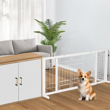 Keep Your Pets Safe with This Freestanding Wooden Pet Fence