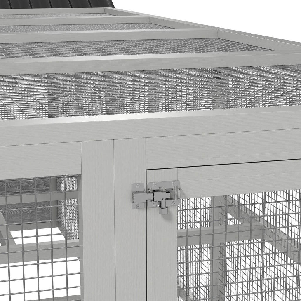 Spacious Outdoor Chicken Run with Perches & Storage – Holds 6-10 Chickens