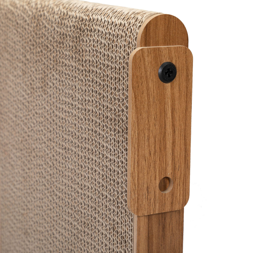 Give Your Cat the Ultimate Scratching Experience with Bell & Toy!