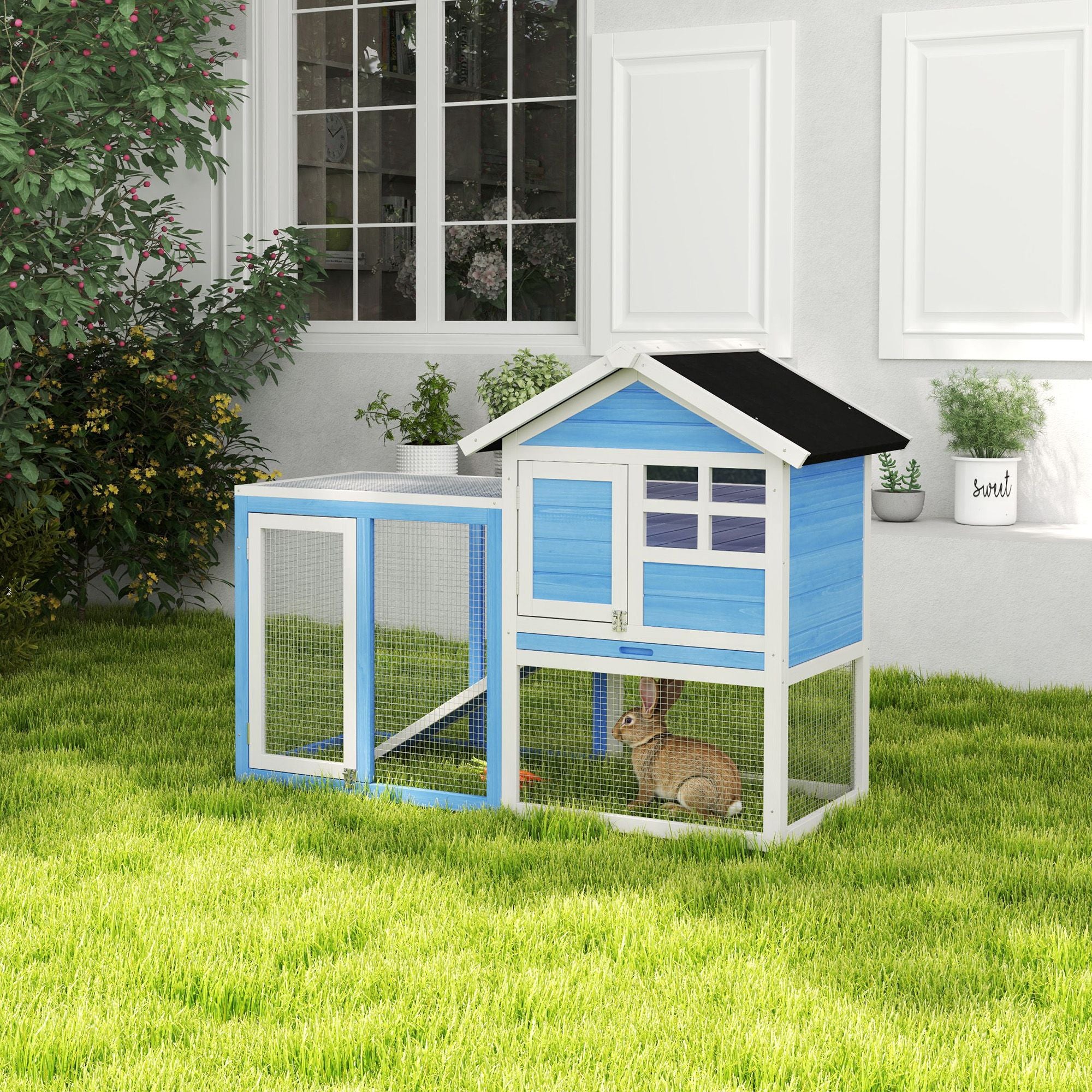 Indoor & Outdoor Rabbit Hutch with water-ready Roof and Pull-Out Tray