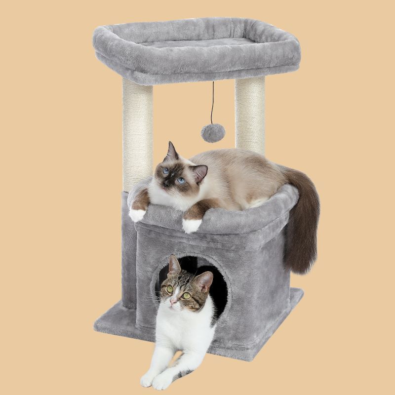 Indoor Sisal Cat Tower with Scratching Posts and Dangling Ball
