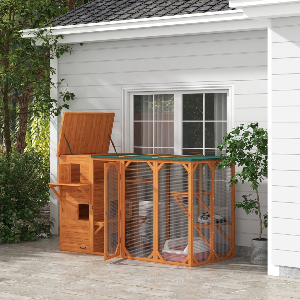 Large Outdoor Cat House for 3 Kitties, Multi-Level Design with Hiding Areas