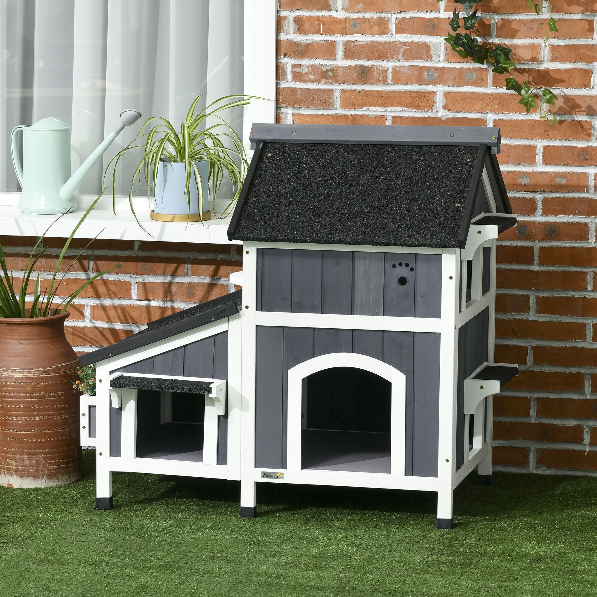 2-Story Outdoor Cat House with Flower Box & Weather Resistant Roof