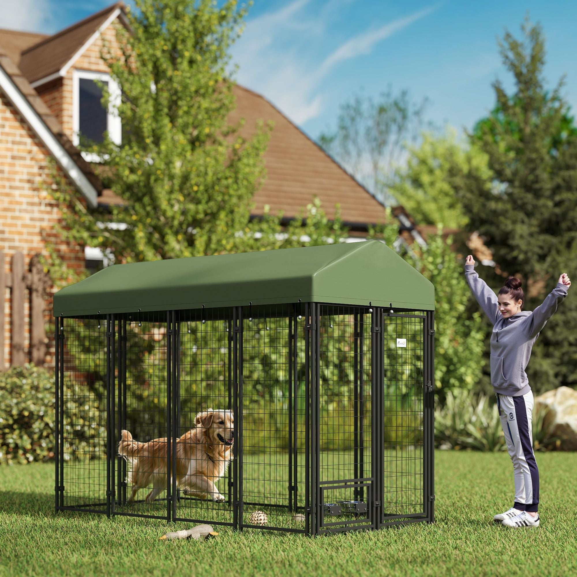 Spacious Outdoor Dog Kennel with Rotating Bowl Holders & water-ready Cover