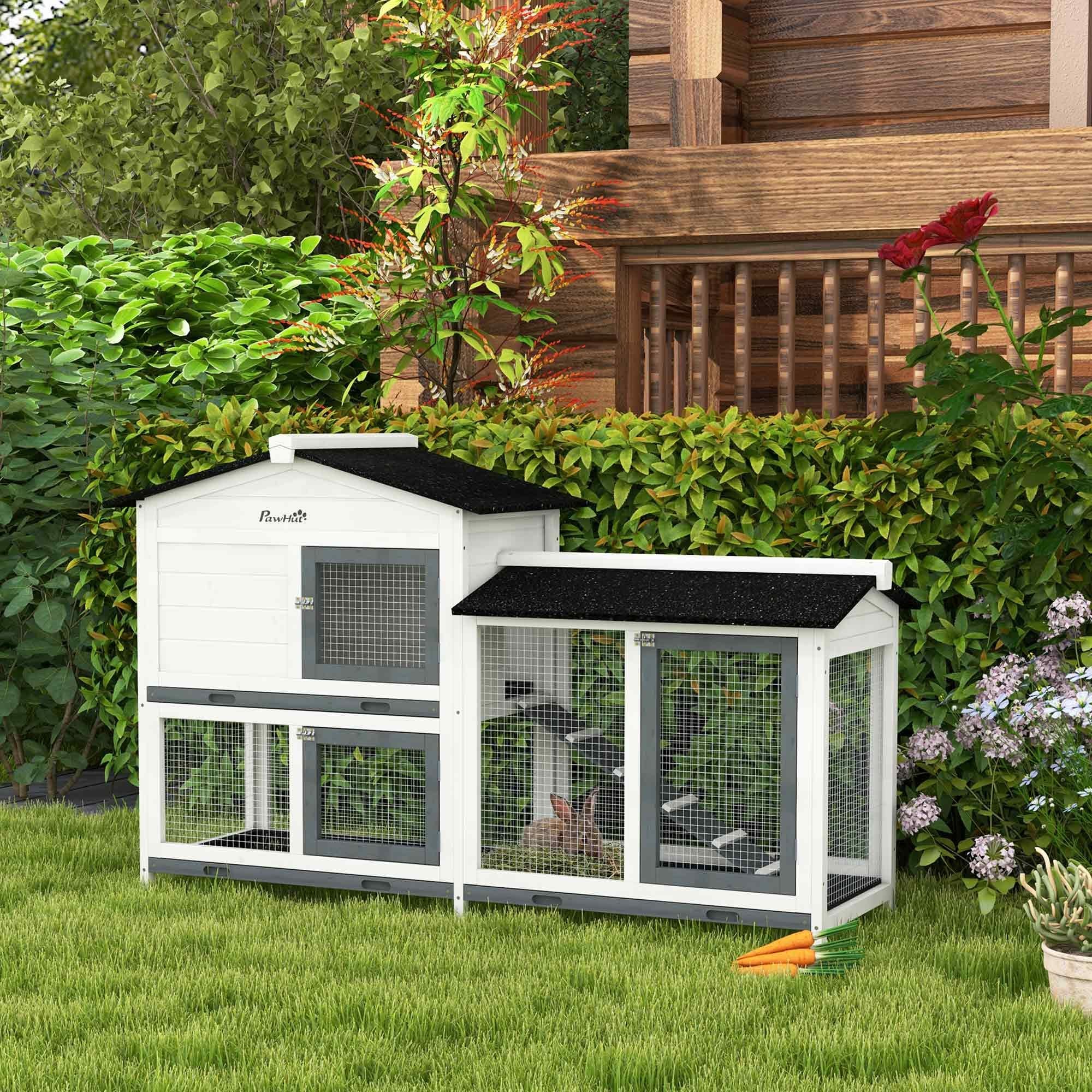 Spacious furniture-style Rabbit Hutch with Asphalt Roof and Lockable Doors