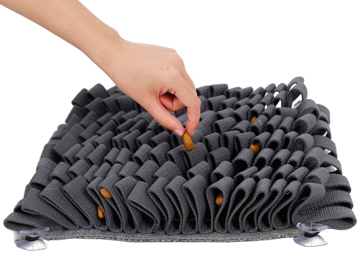 Sniffer Grip Interactive Snuffle Mat with Suction Grips