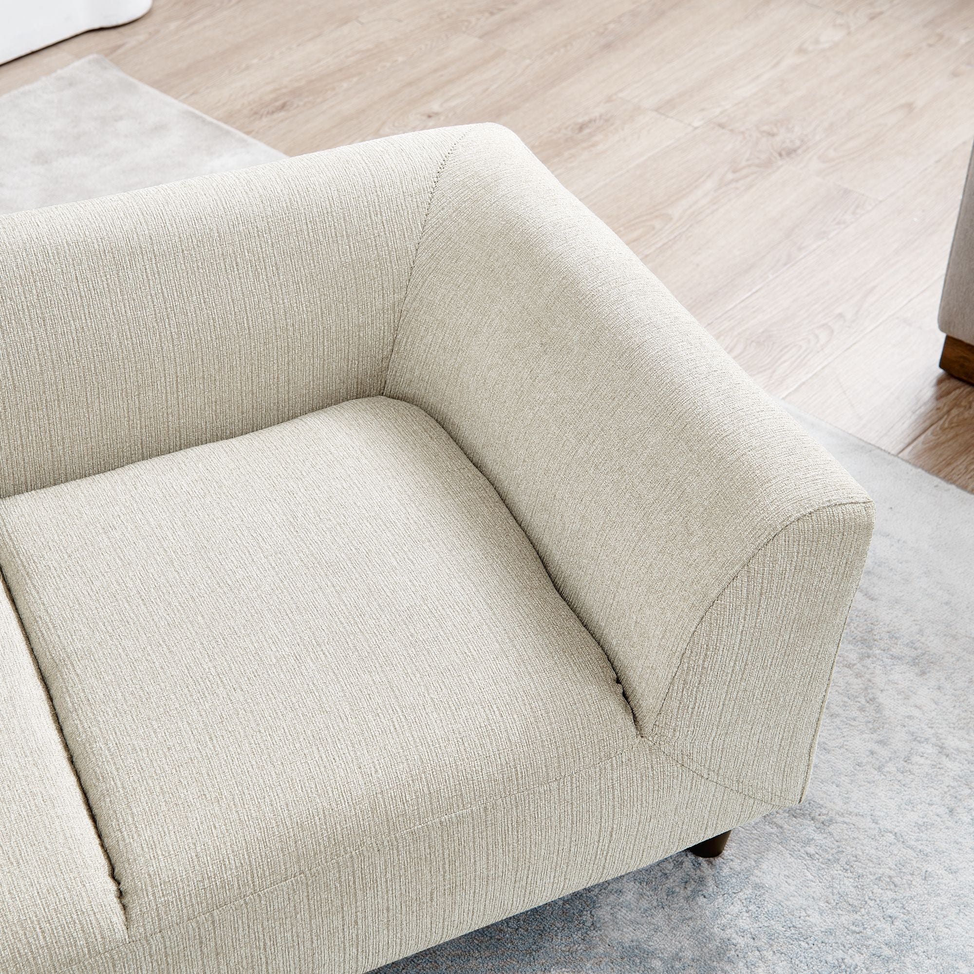 Give Your Pup the Perfect Spot to Lounge – Modern Pet Sofa with Backrest & Armrests