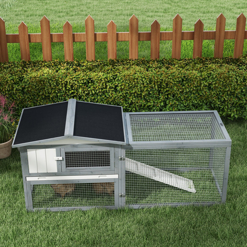 Spacious Outdoor Rabbit Hutch with Asphalt Roof & Safe Paint