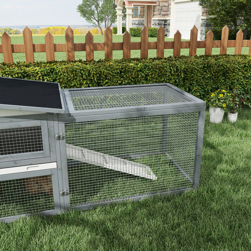 Spacious Outdoor Rabbit Hutch with Asphalt Roof & Safe Paint