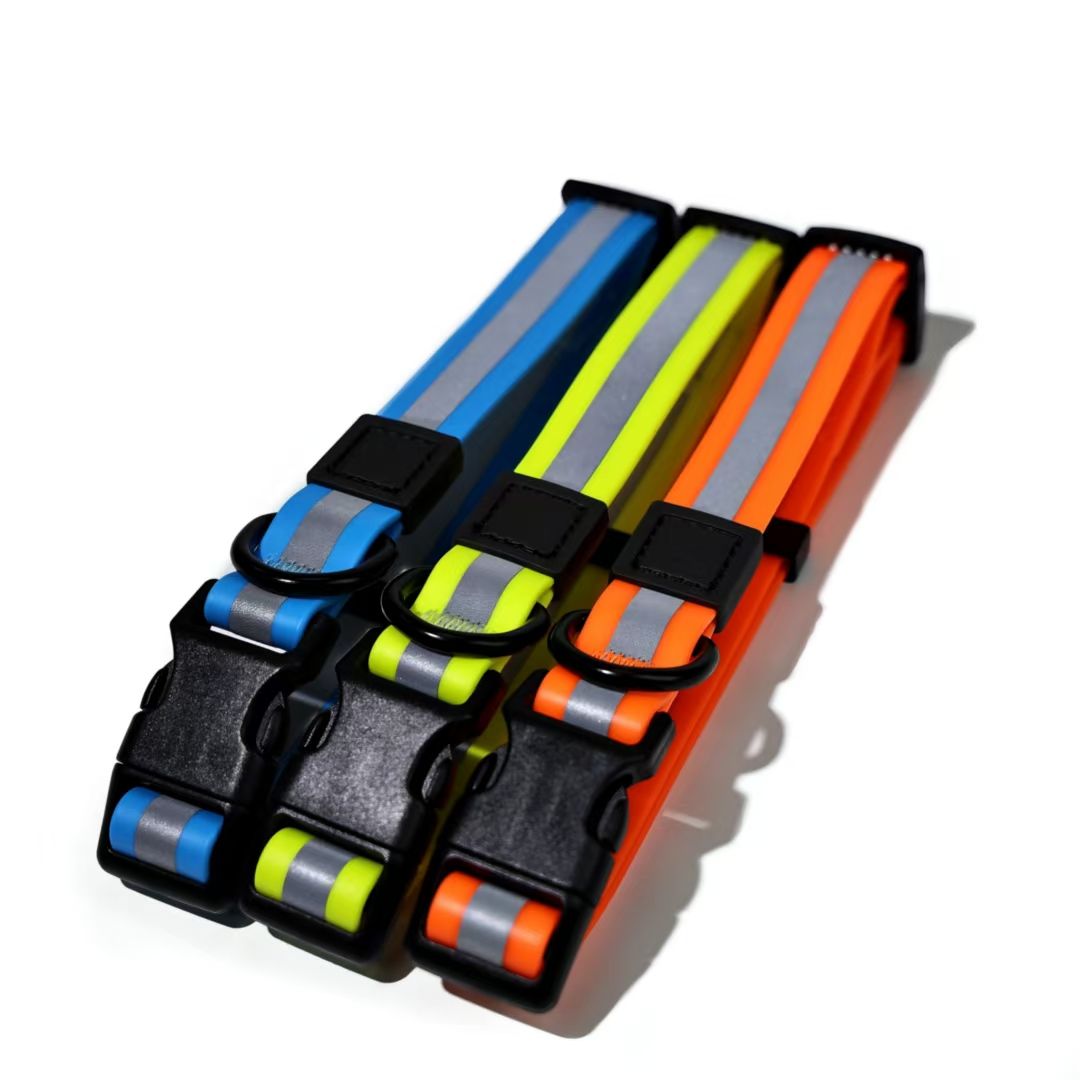 practical water-ready Reflective Dog Leash & Collar Set