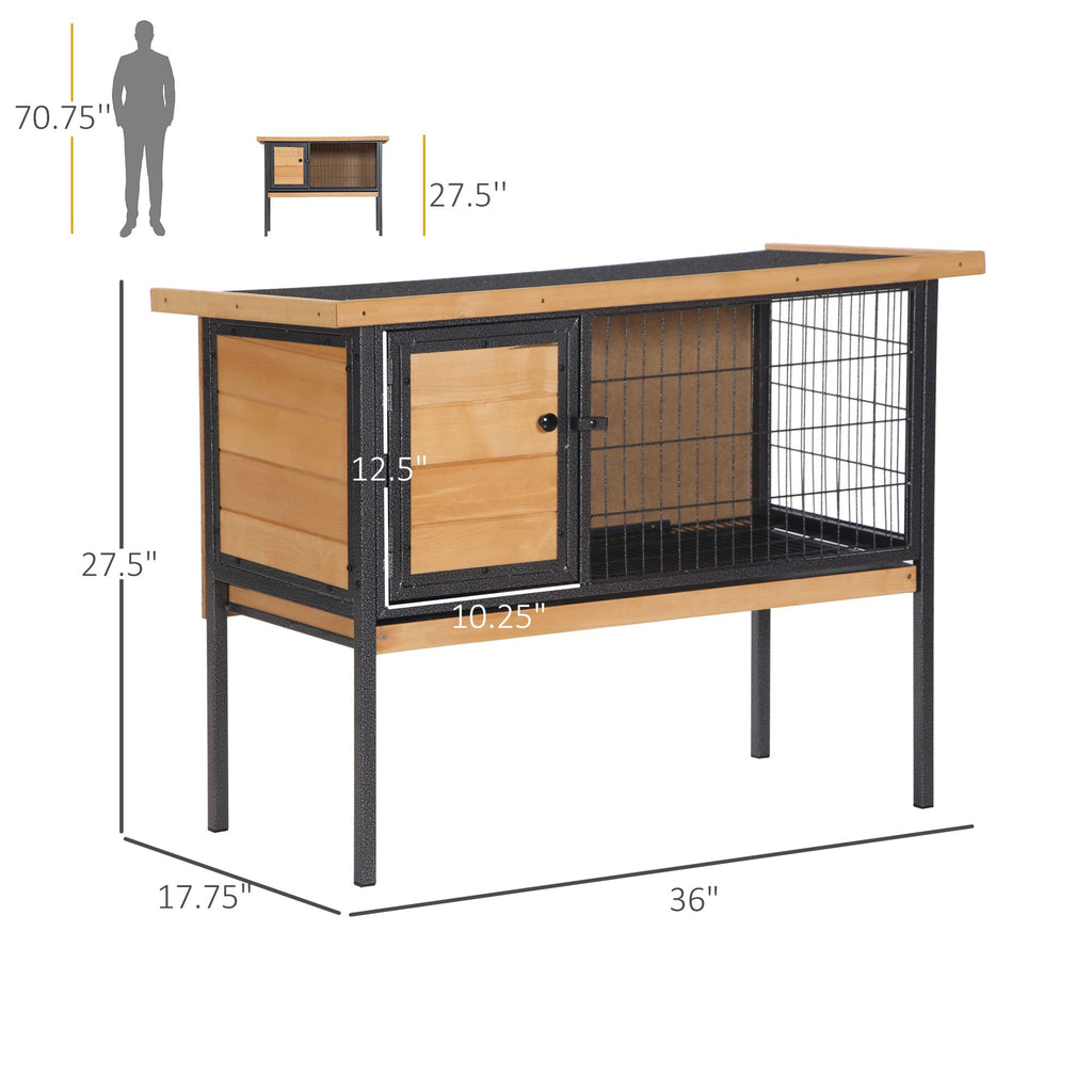 Outdoor Small Animal Hutch with Lockable Doors and Removable Tray
