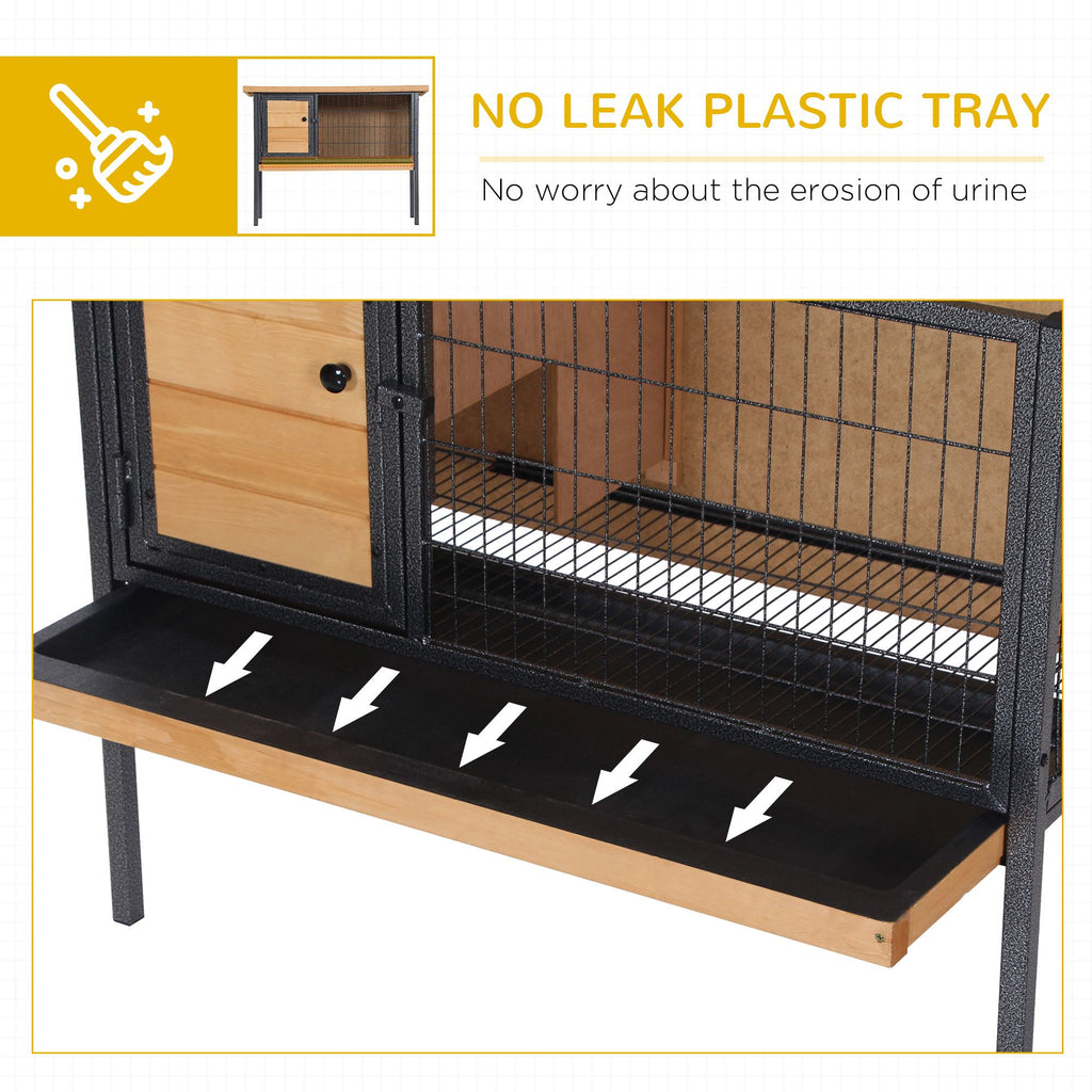 Outdoor Small Animal Hutch with Lockable Doors and Removable Tray