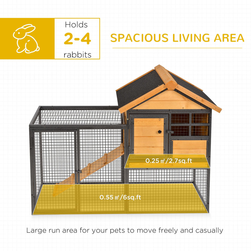 Outdoor Rabbit Hutch with Asphalt Roof and Removable Tray