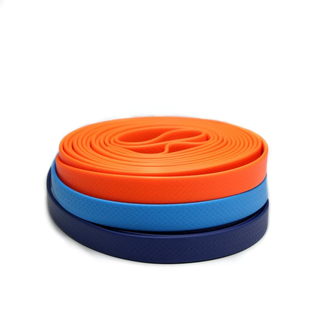 water-ready PVC Dog Leash with High-Visibility Colors and Secure structured Clasp