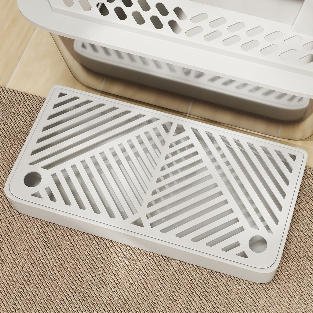 The Ultimate Litter Box for Small Cats: Mess-Free & Easy to Clean