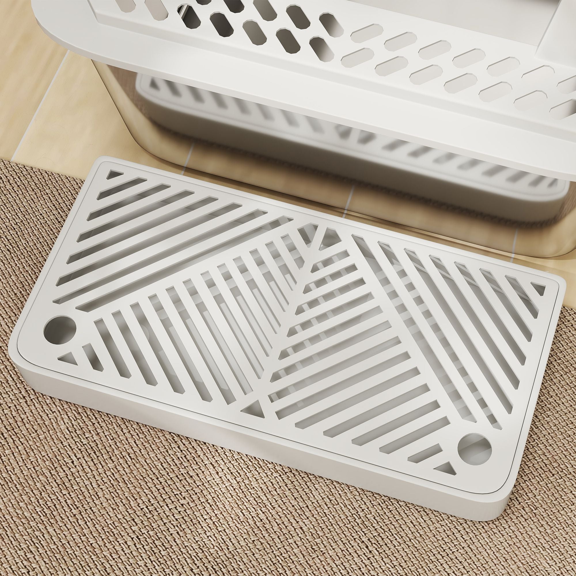 The Ultimate Litter Box for Small Cats: Mess-Free & Easy to Clean