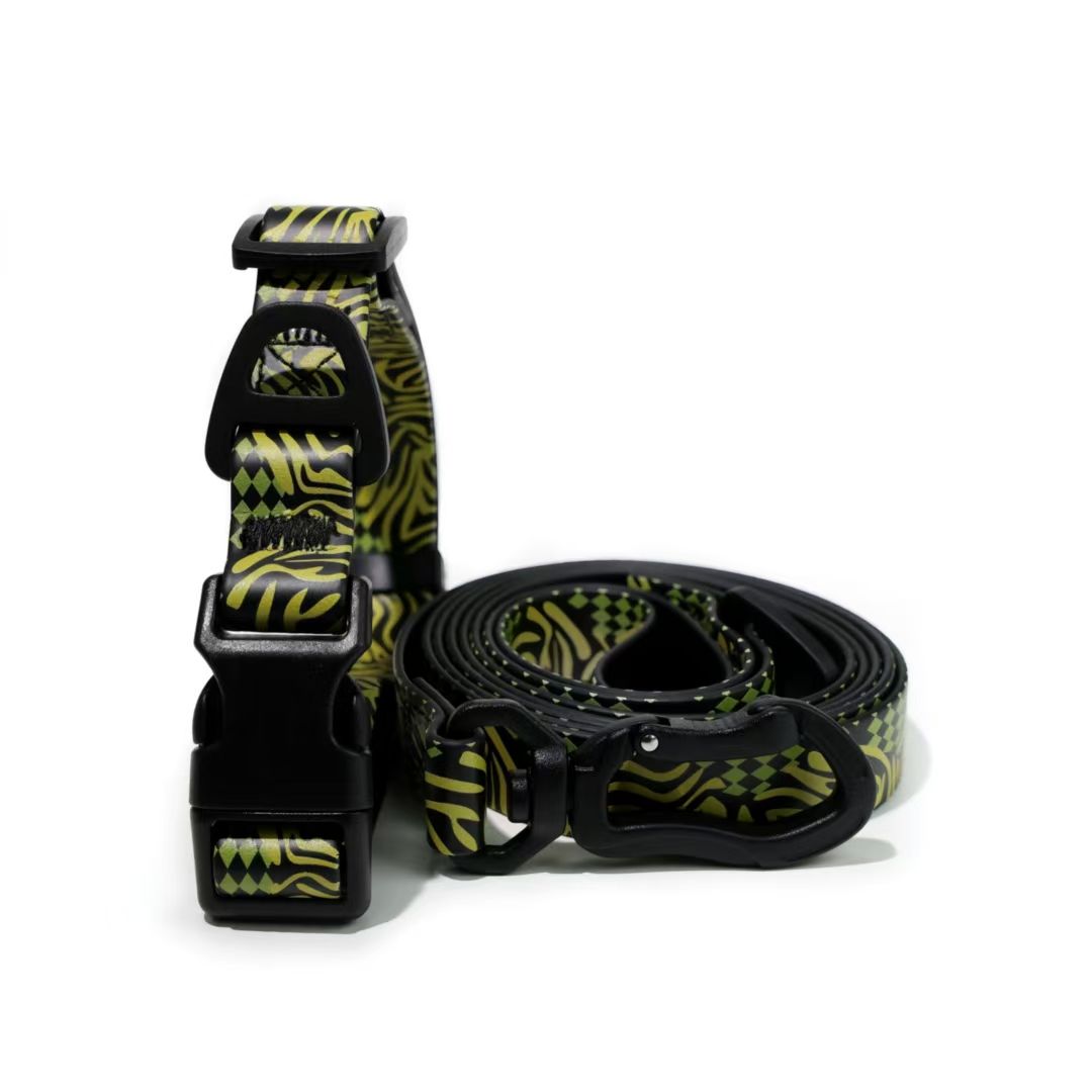 Printed Water-ready Dog Leash and Collar Set with Practical Hardware