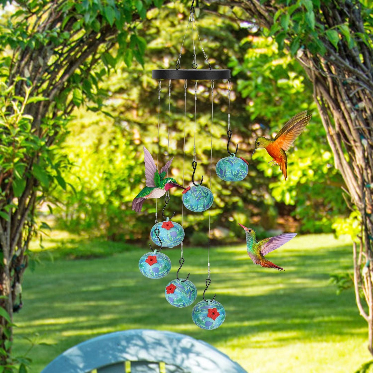 Hummingbird Feeder with Multiple Feeding Spots & Decorative Design