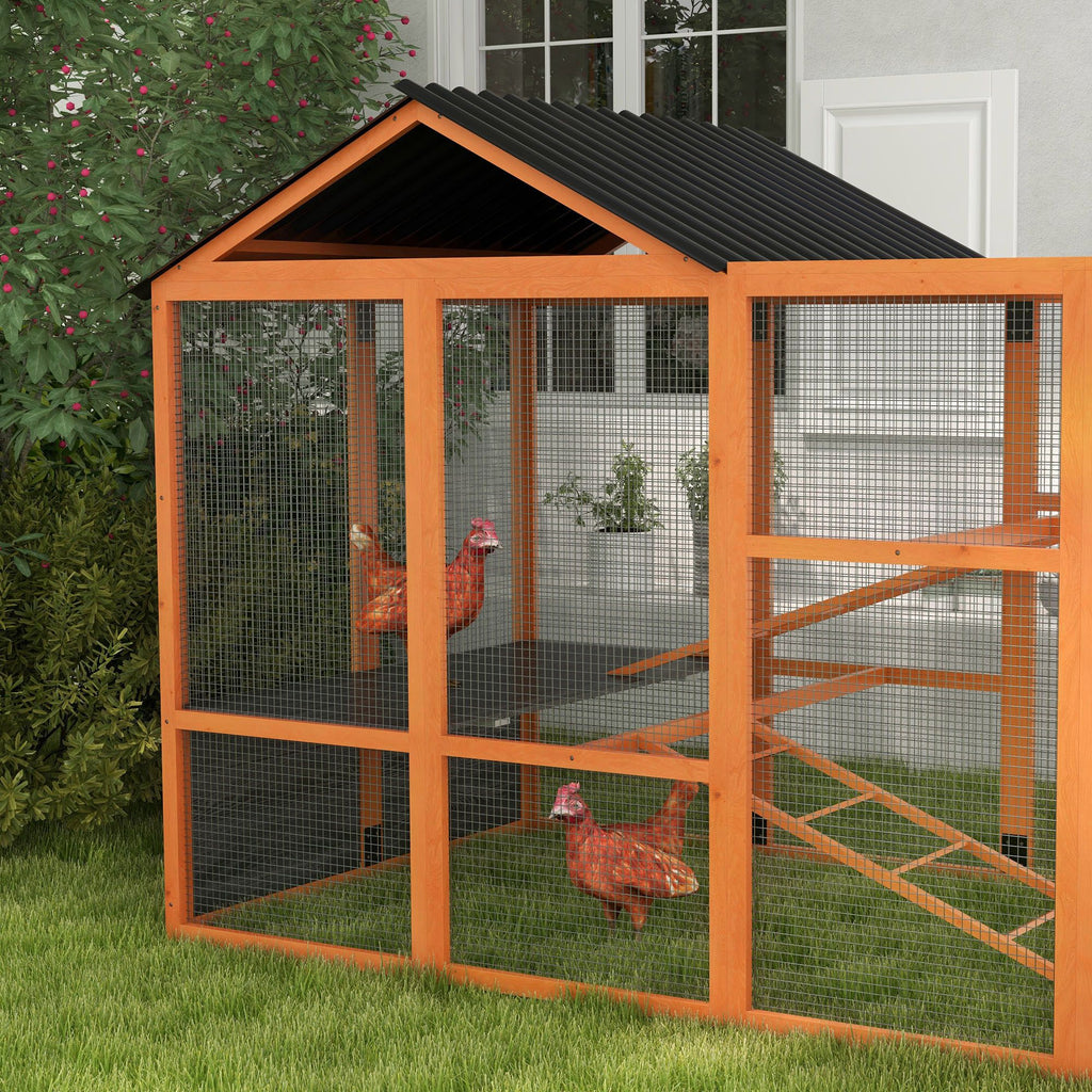 Spacious furniture-style Chicken Run for 6–10 Hens with Perches & Storage